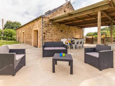 Gîte Vallons-de-L'Erdre 4 pièces 7 personnes - FR-1-306-873