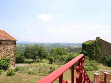 Gîte Saint-Just-prés-Brioude 4 pièces 6 personnes - FR-1-582-231