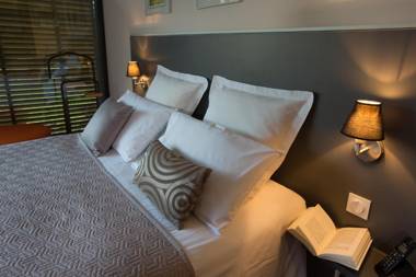 Le Petit Coq aux Champs - Les Collectionneurs