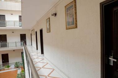 Hotel Hibiscus Louis