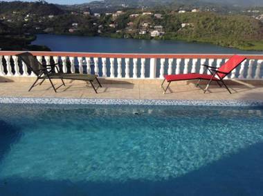 PARADISE on the Isle of Spice