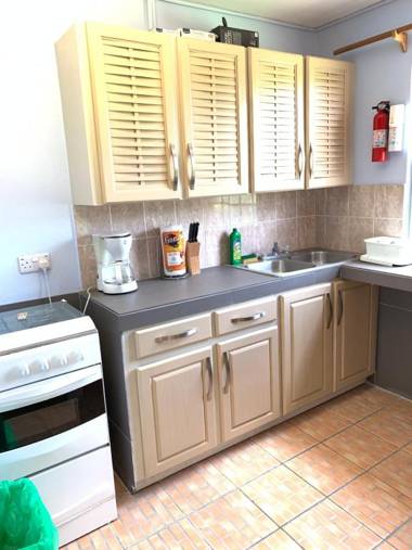 Cool Premier Apts. - Airport/SGU