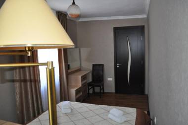 Four Seasons Apartment