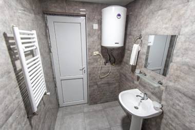 Katos Guesthouse Mestia