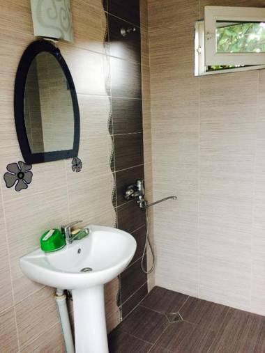 Guest House on Kostava 23