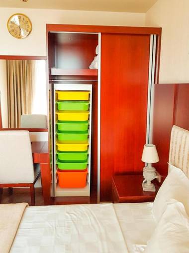 Luxury Dreamland Oasis Apartments