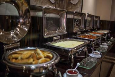 Dreamland Oasis 7 Chakvi