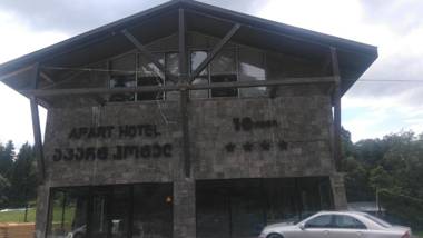 Mgzavrebi Apart Hotel