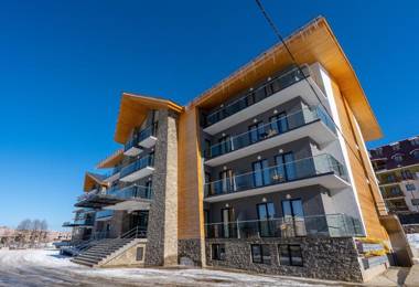 Snow Pine Suite - 4 Star Resort