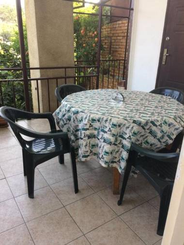 Alex's Cosy Guesthouse