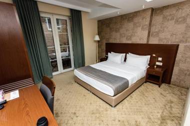 Opera Tbilisi Old Art Boutique Hotel