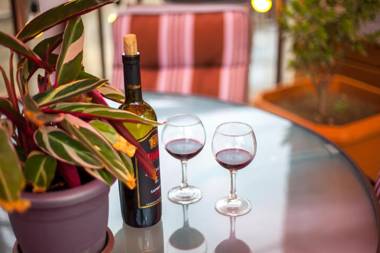 Shiny Avlabari Apartment