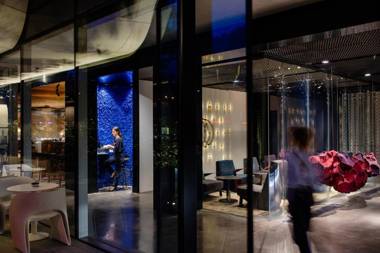 The Grove Design Hotel