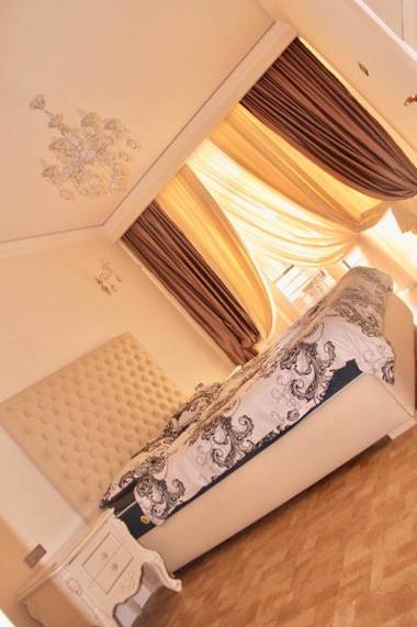 Elit Home Apartment David