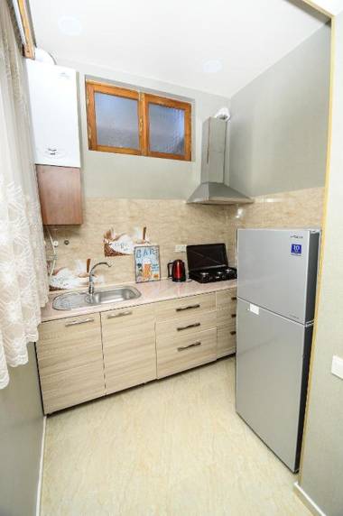 Elegant Modern Apartment