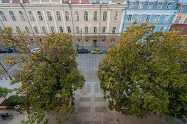 Luxury Apartments on Central Avenue