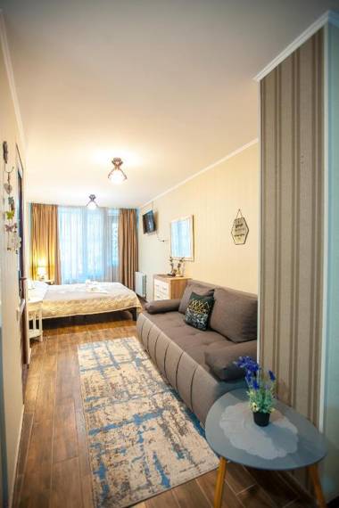 Apartment on L.Meskhishvili Turn