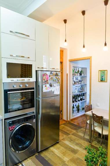 Apartment on Rustaveli Avenue