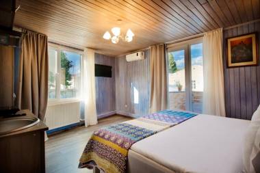 Freedom Square Apart Hotel