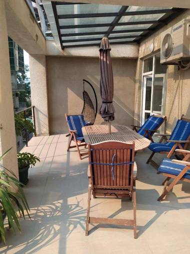 Lovely 1 - bedroom rental unit in Vake