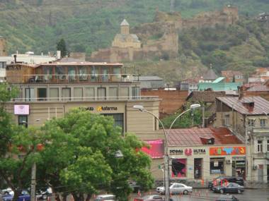 Avlabari Metro Apartments