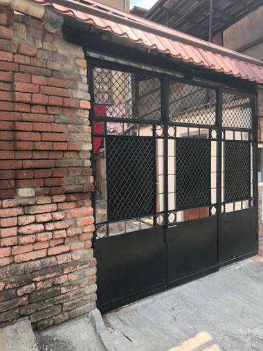 T&T Apartment at Avlabari Old Tbilisi