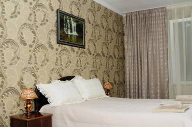 Georgian Hosts Tbilisi