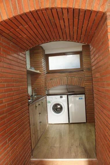 26 Nino Chkheidze Street