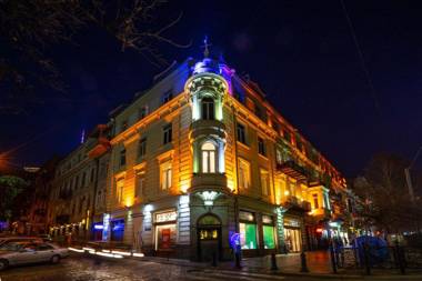 TIFLIS OPERA Aparthotel