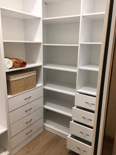 Yellow apartment in Avlabari