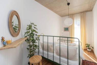 Wehost Apartment Close to Agmashenebeli