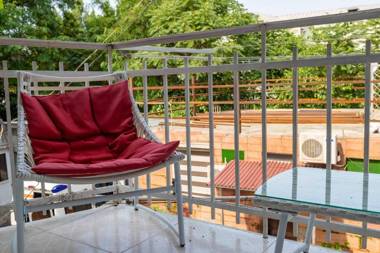 Wehost Duplex Near Rustaveli Avenue