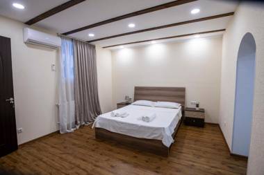 Dada - Cozy apartment in the center of Tbilisi