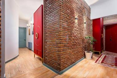 Ethnograph Old Tbilisi