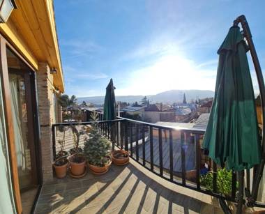 ApartTen "capture old Tbilisi spirit"