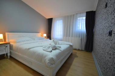 Two-bedroom Apartment in Tbilisi City Centre