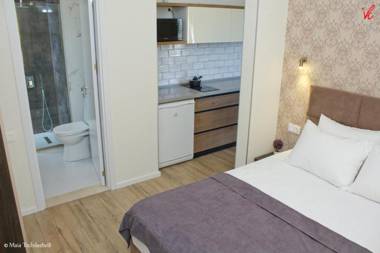 Golden View Luxury Sameba