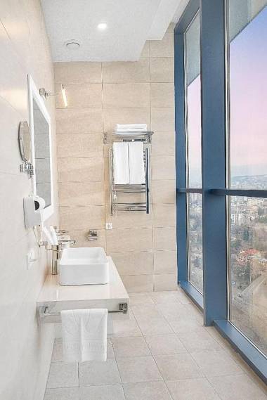 Meta Business Hotel By King David