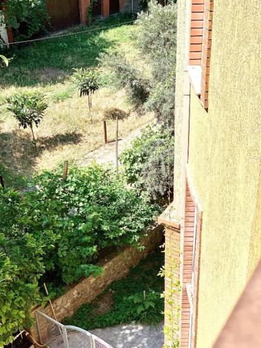 Apartment with balconies in Old Tbilisi