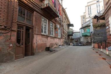 Wehost Apartment in the heart of Old Tbilisi