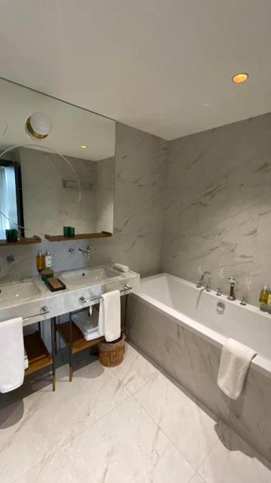 Khedi Hotel by Ginza Project