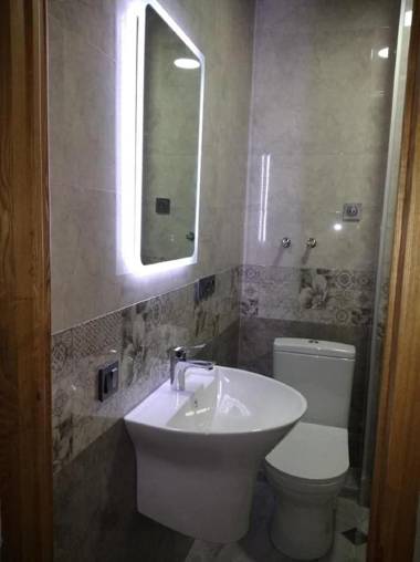 On Khimshiashvili Apartment