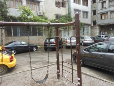 apartment on melashvili 4 old batumi