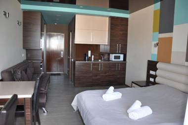 White Sail Apartments