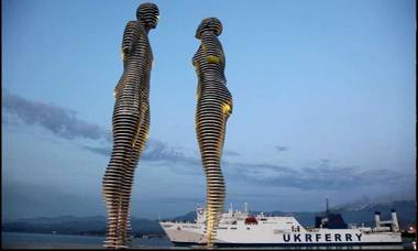 Orbi Sea Towers - Space