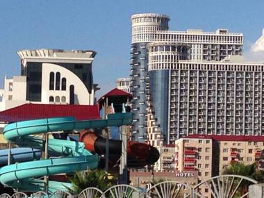 Studio Apartment On Khimshiashvili 15