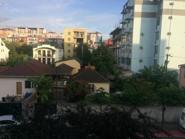 Apartment On Khinikadze 4