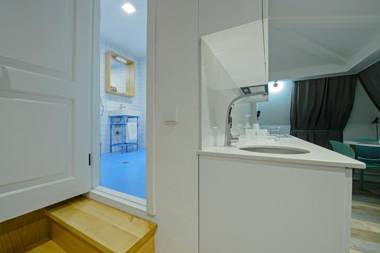 Mariinsky Boutique Hotel