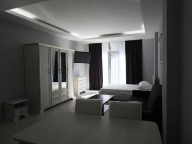 Iko's Family Apartments