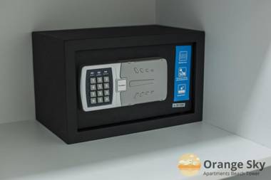 Orange Sky Apartments Beach Tower